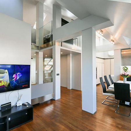 Luxury Central Duplex With Terrace Prague Exterior photo