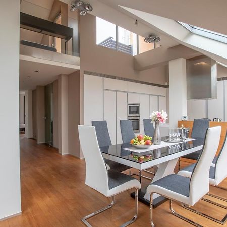 Luxury Central Duplex With Terrace Prague Exterior photo