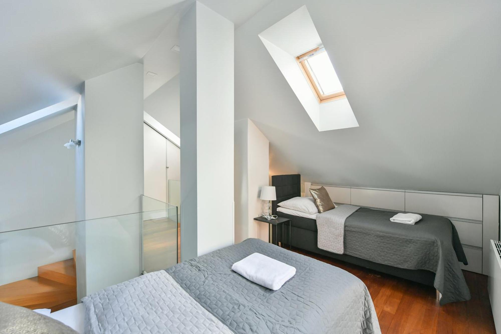 Luxury Central Duplex With Terrace Prague Exterior photo