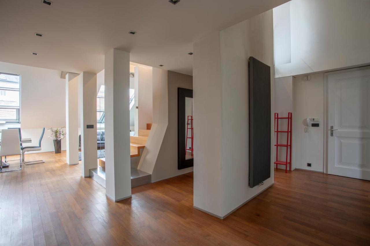 Luxury Central Duplex With Terrace Prague Exterior photo